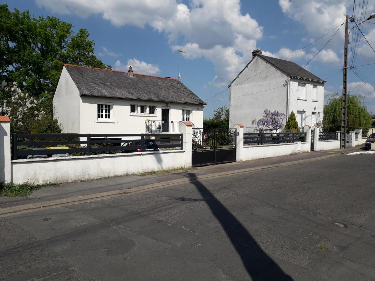 Sur Les Bords De Loire Apartment Montlouis-sur-Loire Luaran gambar